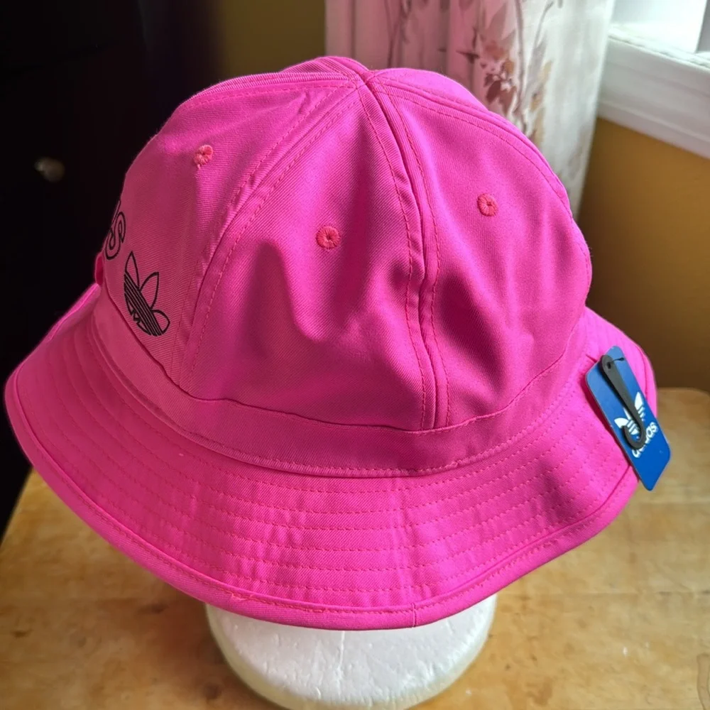 New Adidas Originals Unisex Hot Pink Bell Bucket Hat OSFA - Picture 4 of 8